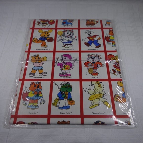 Get Along Gang Fashion Wrap 1980s 1 Giant Sheet American Greetings Vintage NOS - Picture 4 of 4